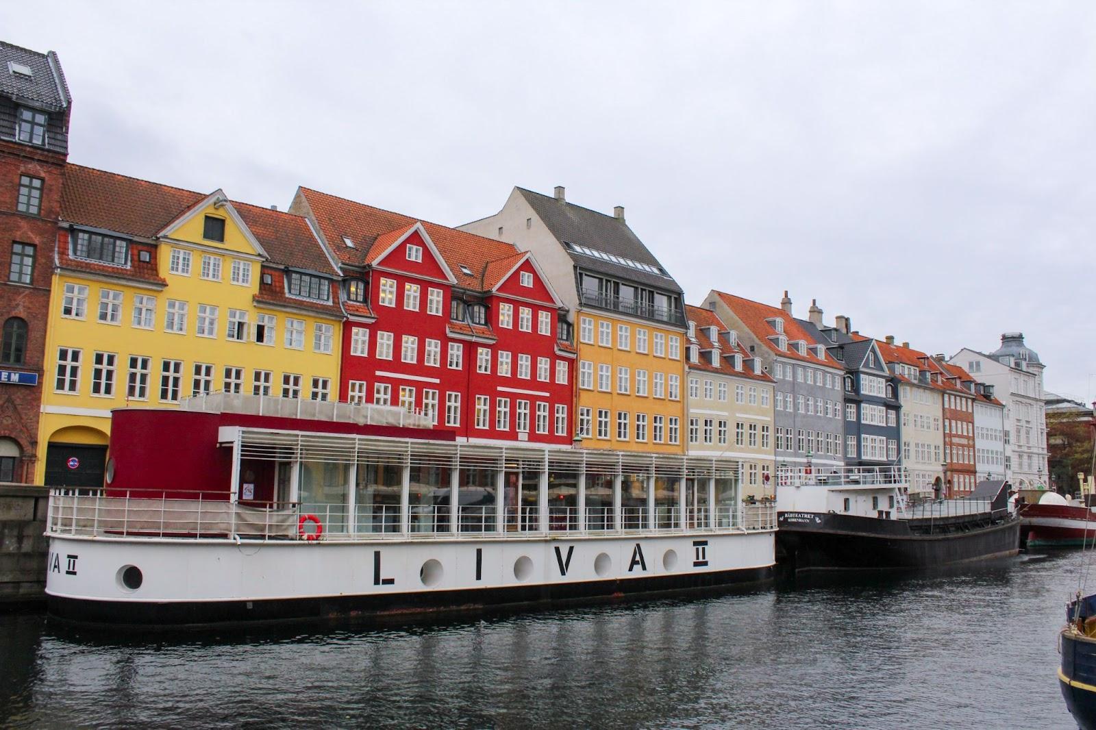 Maisons colorés à Nyhavn à Copenhague