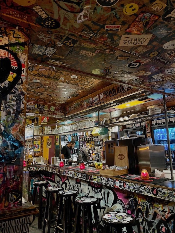 Intérieur d'un coffeeshop à Amsterdam