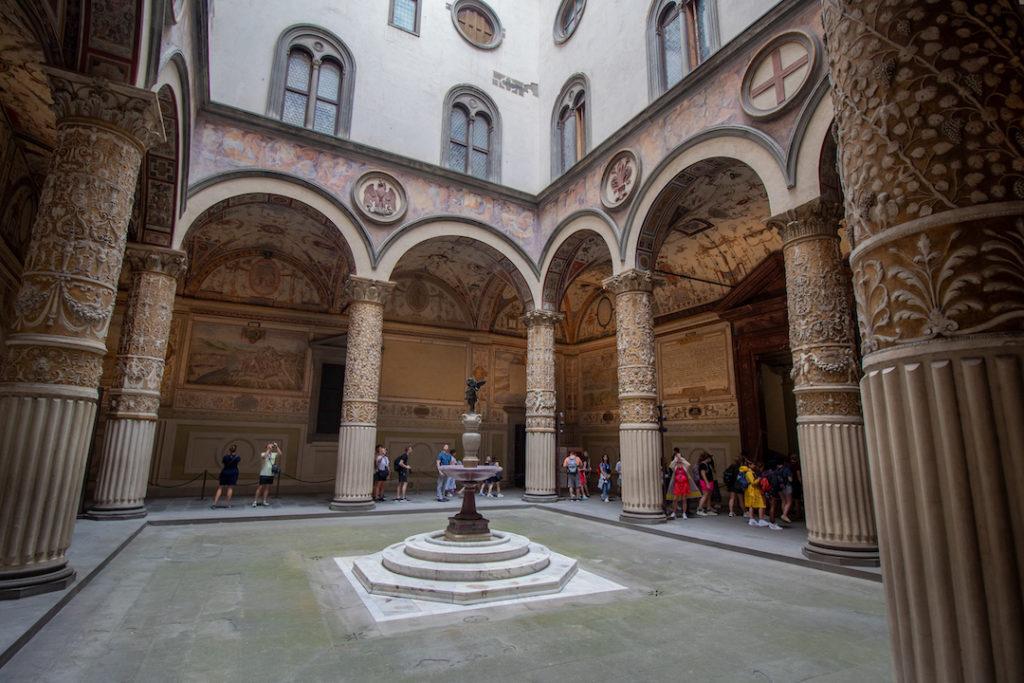 Cour intérieur du Palazzo Vecchio à Florence