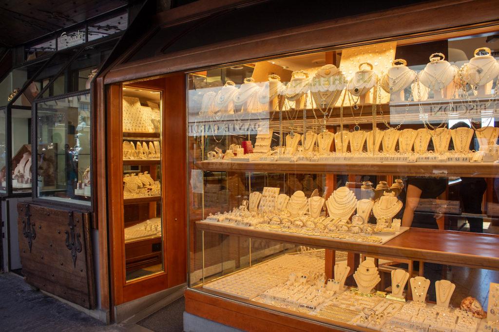 Boutique de bijou au Ponte Vecchio de Florence