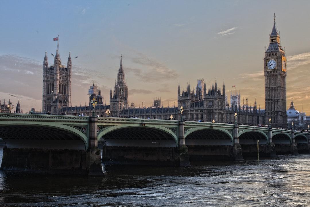 Big Ben et le Palais de Westminster à Londres