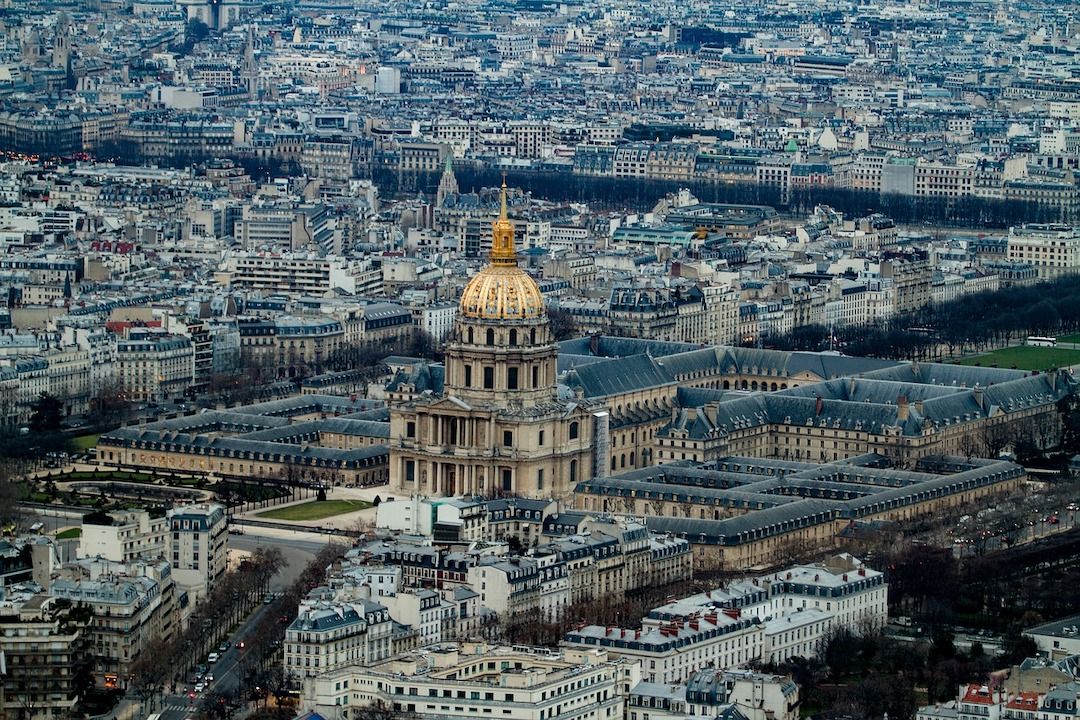 Vue aérienne de l'hôtel des Invalides à Paris