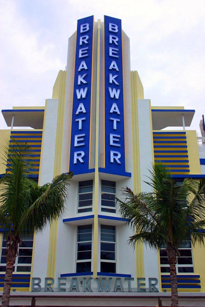 Art Deco Miami Beach - Breakwater
