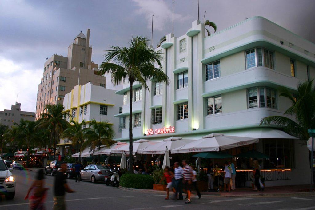 Art Deco Miami Beach - The Carlyle