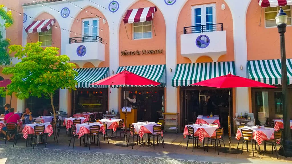 Restaurants sur Espanola Way à Miami Beach