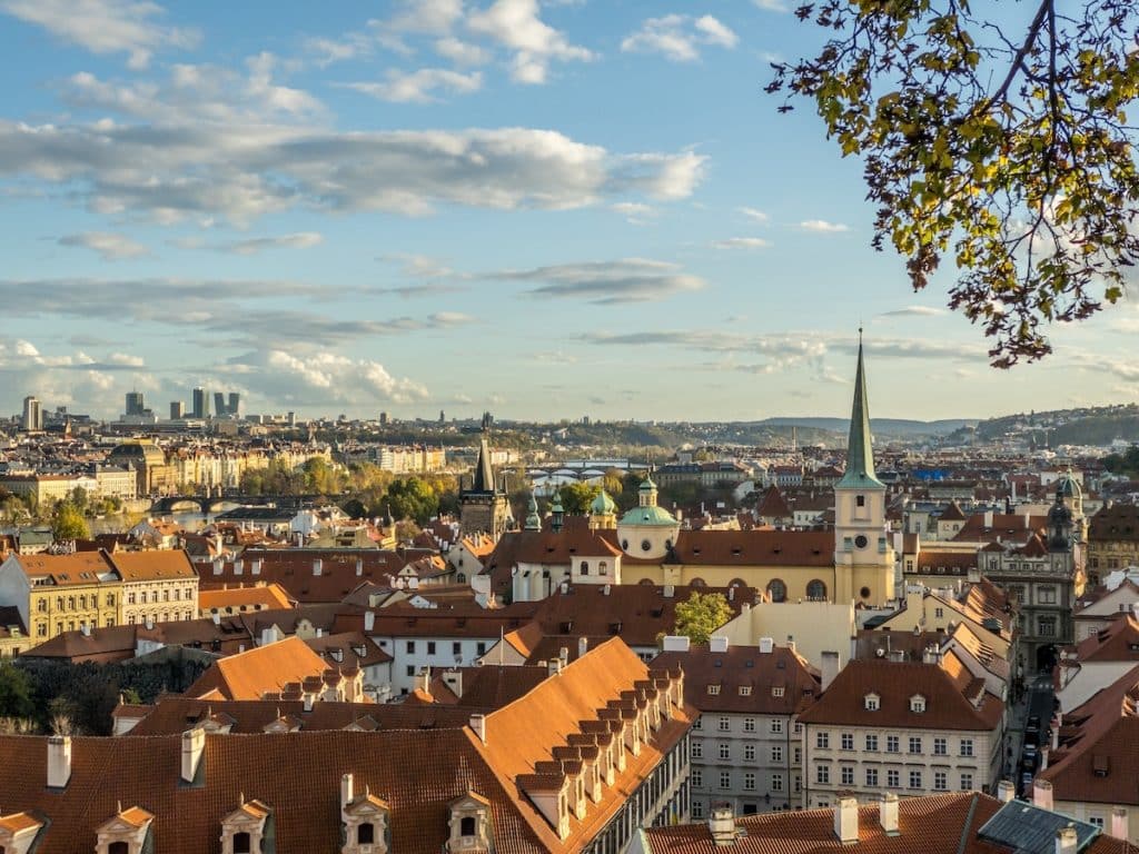 Vue depuis les jardins du château de Prague