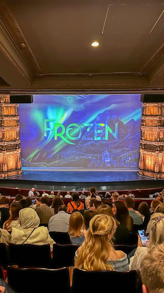 Intérieur du théâtre pour Frozen à Londres