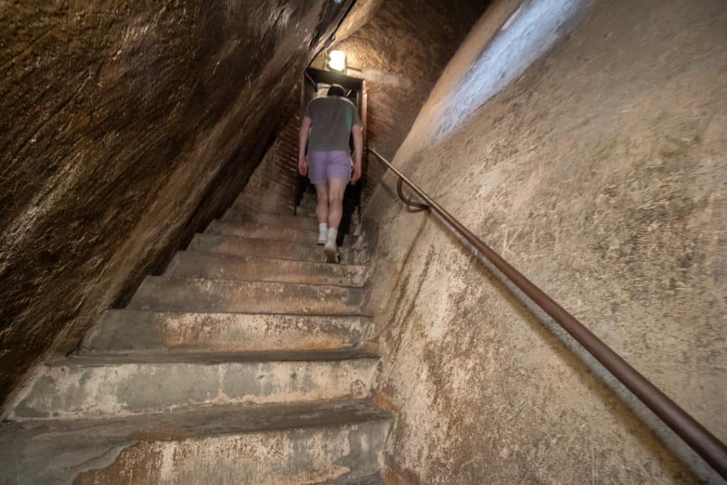 Montée à l'intérieur du dôme de Florence