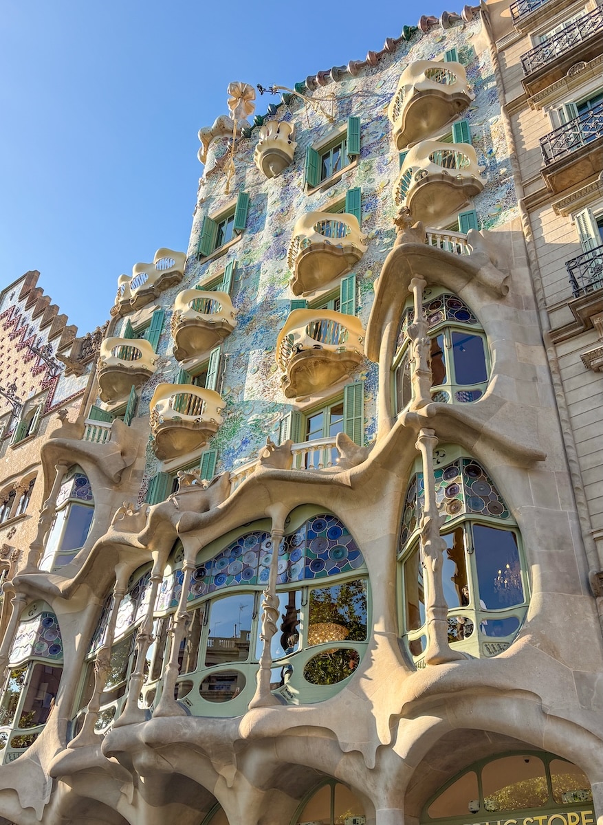 Extérieur de la Casa Batllo à Barcelone