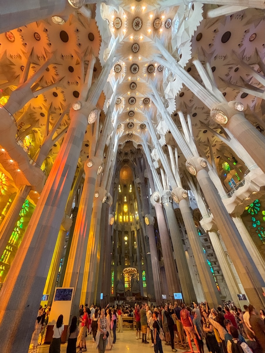 Intérieur de la Sagrada Familia