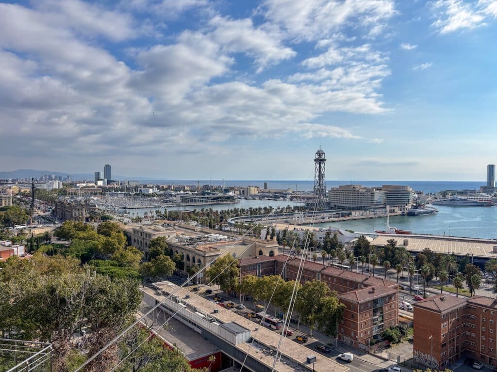 Vue en descendant du téléphérique du Port de Barcelone